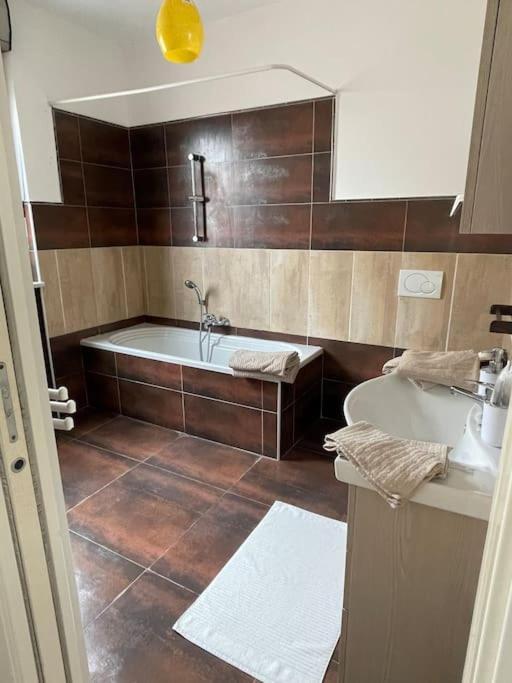 Lecasedialex It Casa Axel Torino Dış mekan fotoğraf